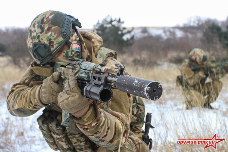 Hầm hố Hải quân Đánh bộ Nga tác chiến giữa rừng băng tuyết